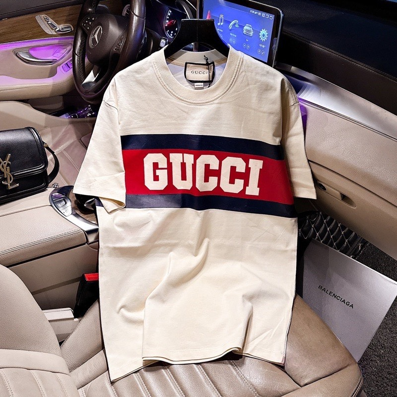 Áo Thun Gucci Phối Kẻ Ngang Đỏ Đen Chất Vải Cotton 100% | BigBuy360 - bigbuy360.vn