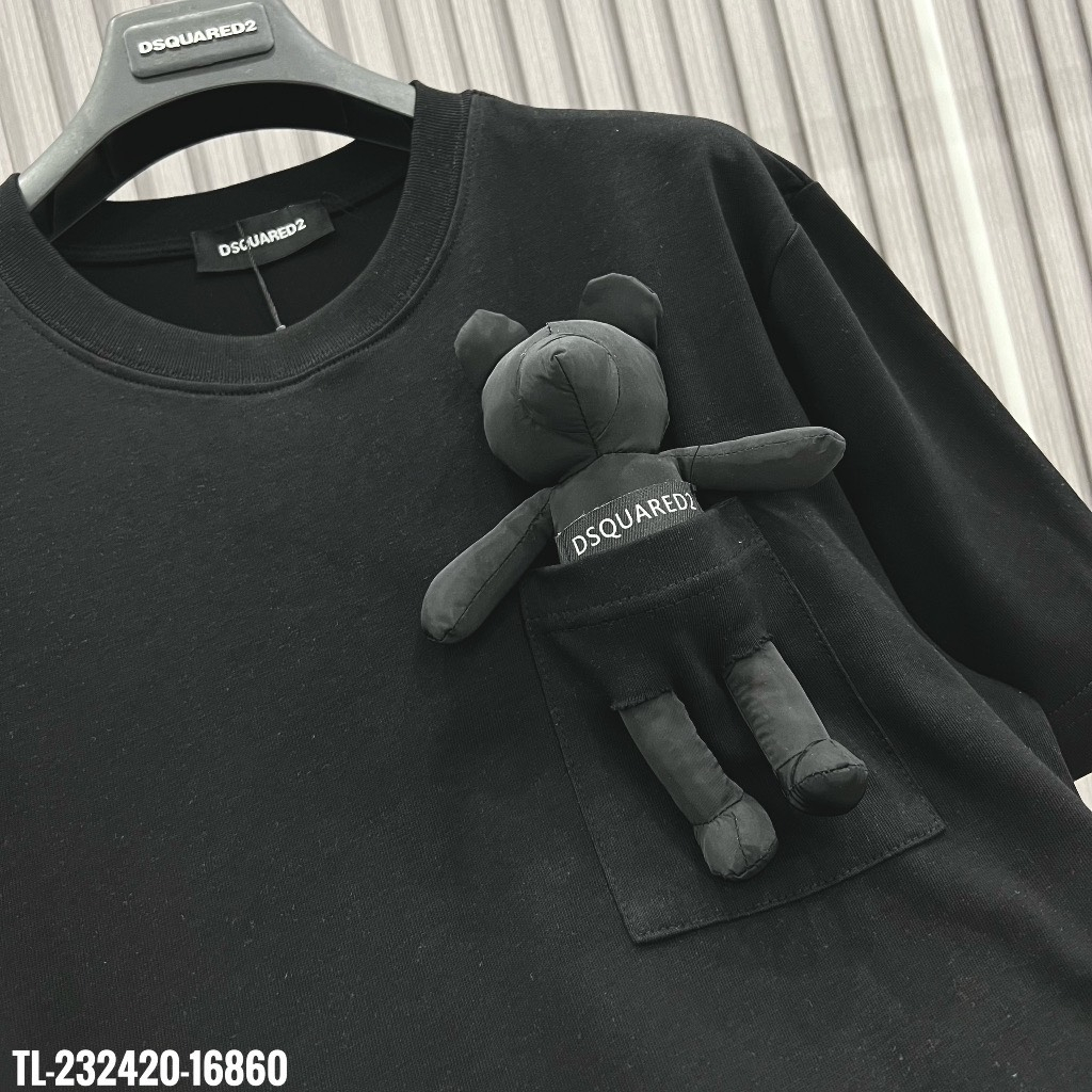 Áo Thun Nam Nữ Túi Ngực Kẹp Gấu Bông Unisex Chất Vải Cotton 100% | BigBuy360 - bigbuy360.vn