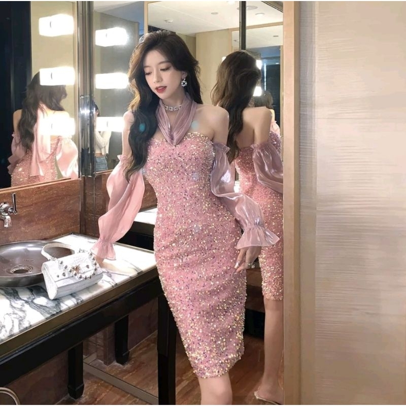 Đầm tiểu thư tay phồng phối nơ ngực, trễ vai, đính Sequins