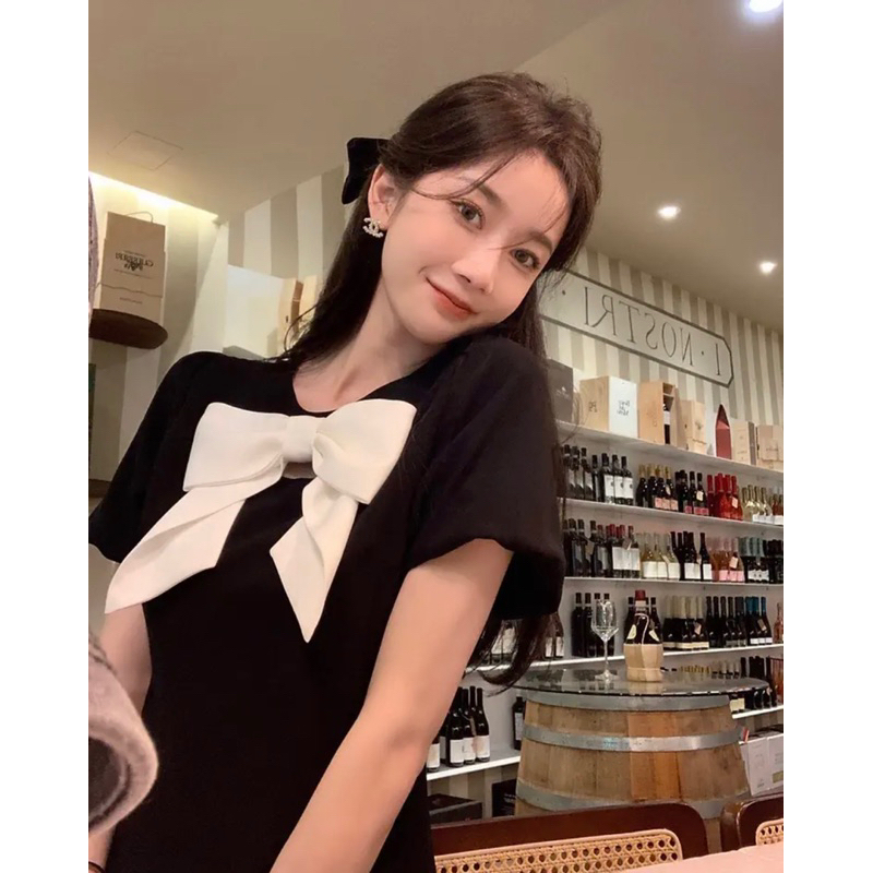 🍓 Ảnh thật manocanh 🍓 Váy đen tay bồng nơ trắng hàng thiết kế đầm chữ A tôn dáng NHG BLACK PEONY DRESS
