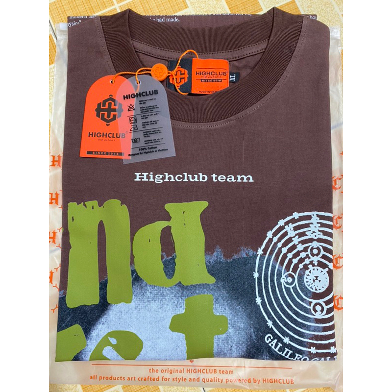 Áo thun UNISEX màu nâu Highclub size L