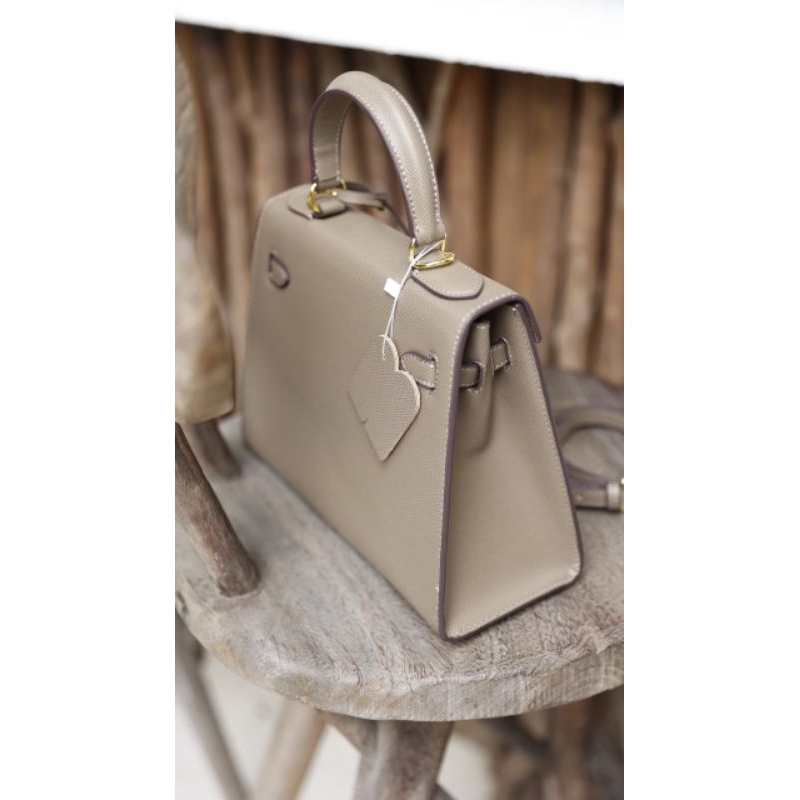 Túi xách nữ H.M KL sz25cm khóa vàng phom đẹp chuẩn cứng cáp sang chảnh dã man