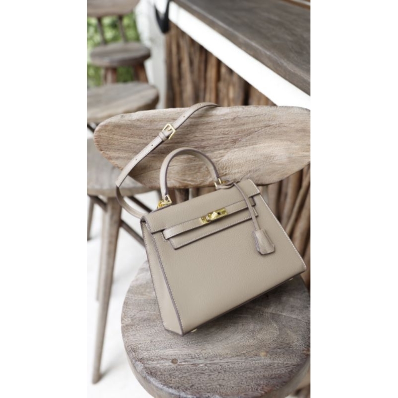 Túi xách nữ H.M KL sz25cm khóa vàng phom đẹp chuẩn cứng cáp sang chảnh dã man