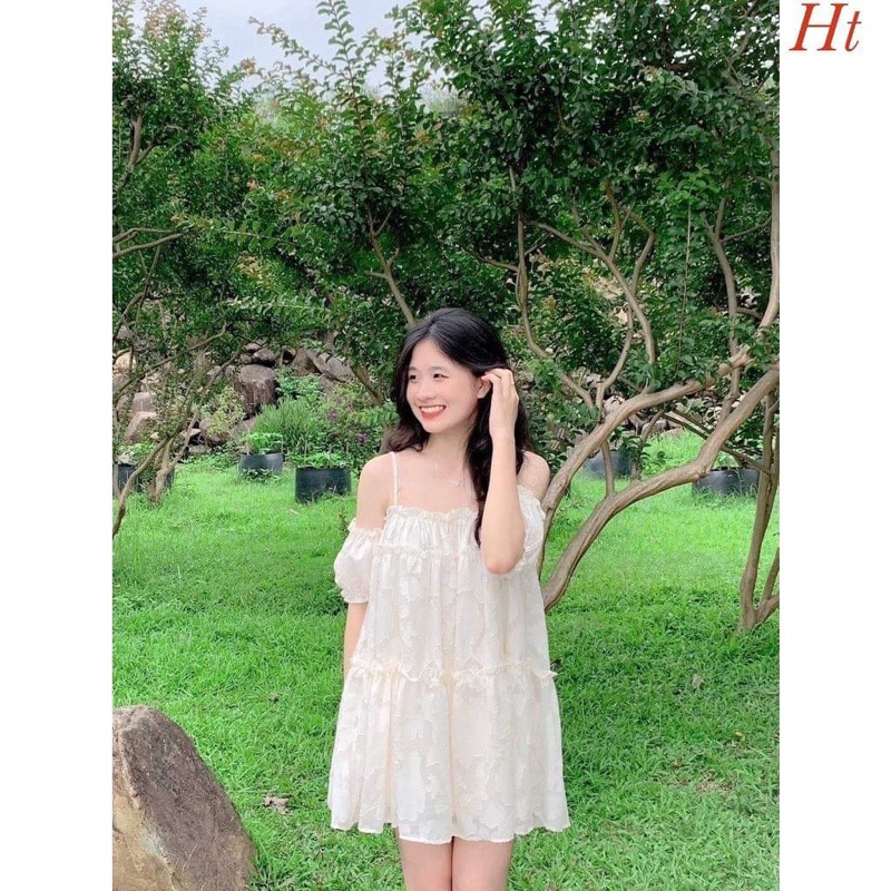 Váy hai dây hoa nổi HT12