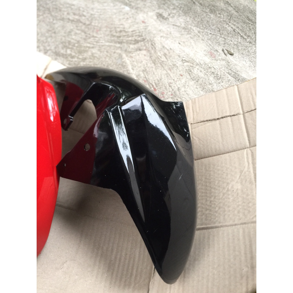 Chắn bùn trước xe Xmen