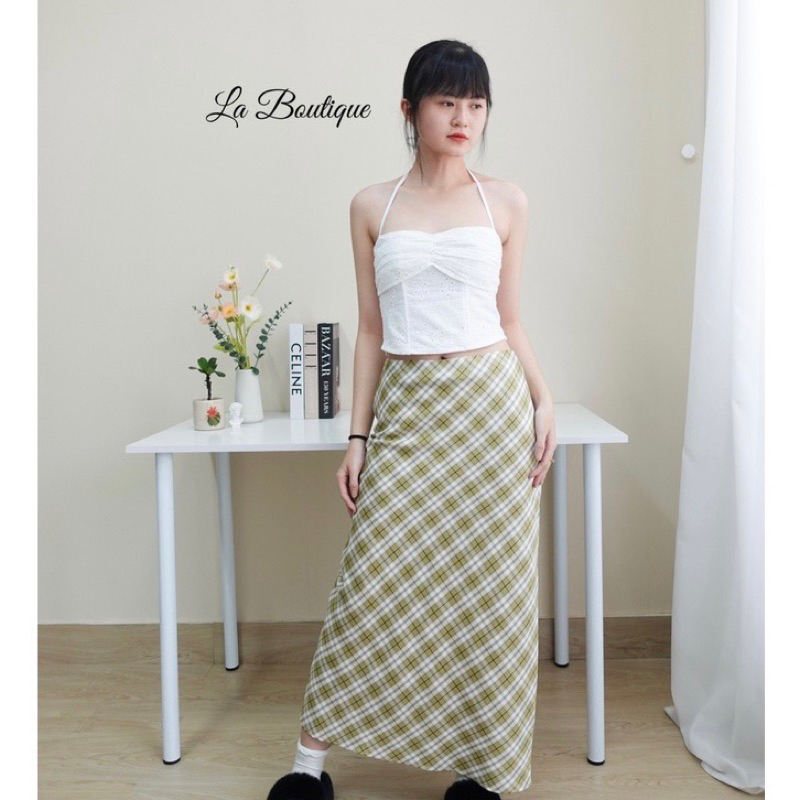 Chân váy Caro cạp trễ dáng dài La Boutique size L