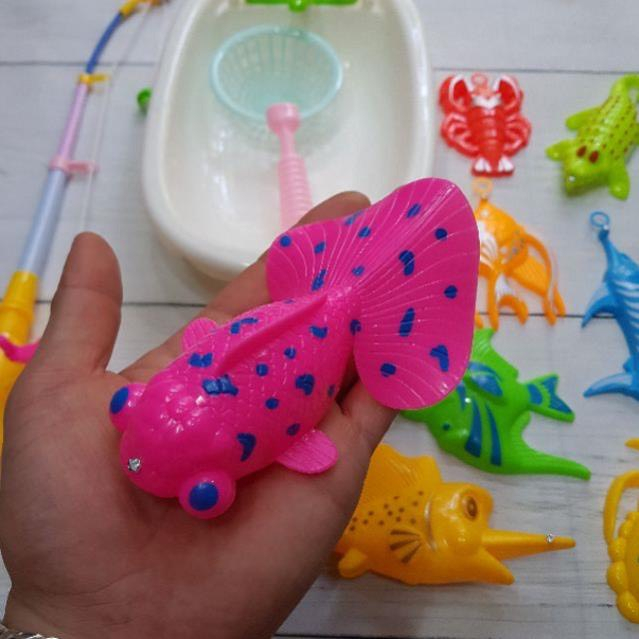 BỘ ĐỒ CHƠI CÂU CÁ NÂM CHÂM CẦN RÚT