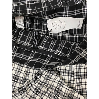 Chân váy Stradivarius xuất