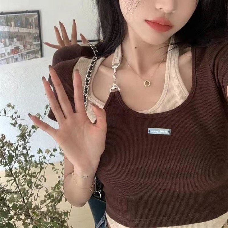 Áo croptop phối màu cực xinh