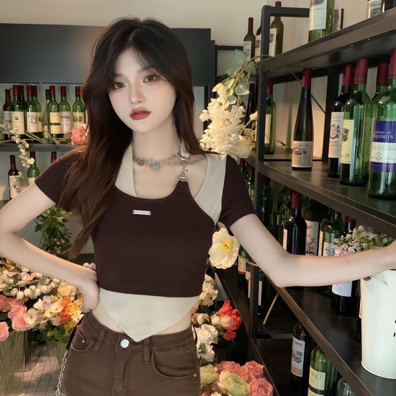 Áo croptop phối màu cực xinh