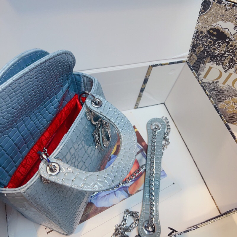 Túi da vân quai xách màu hồng