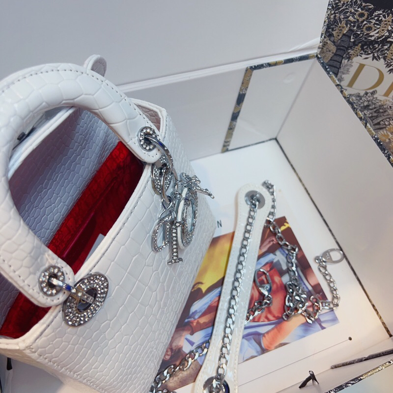 Túi da vân quai xách màu hồng