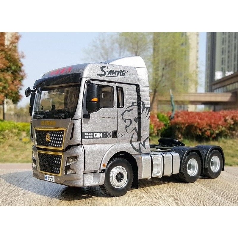 Mô hình xe Đầu kéo HoWo C9H hợp kim 1:24
