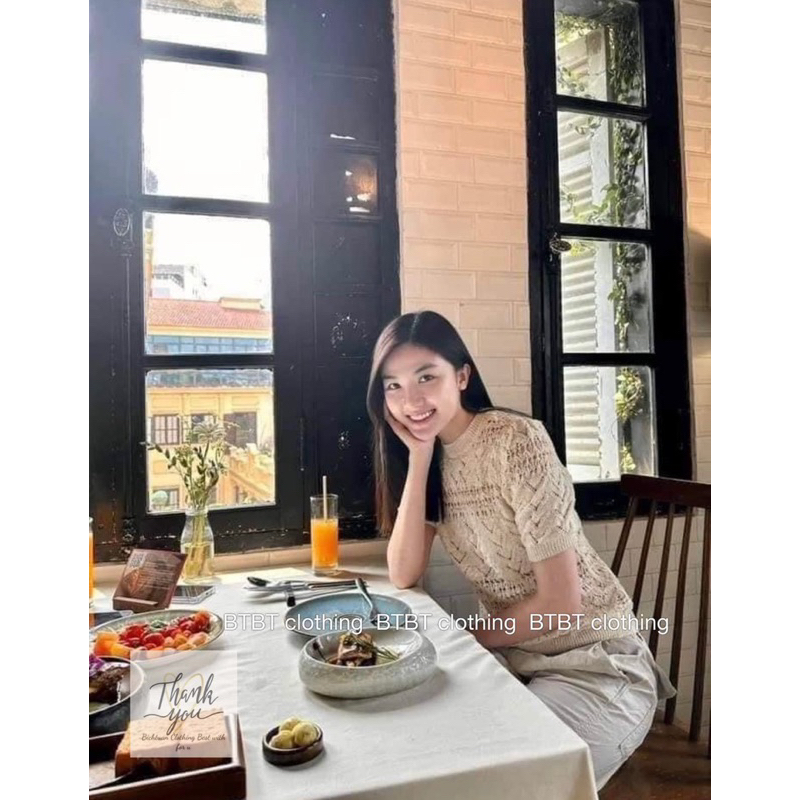ÁO LEN MONGTOGHI MÀU KEM HỌA TIẾT RĂNG CƯA SANG CHẢNH