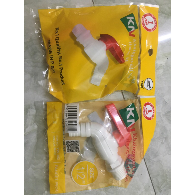 vòi nhựa 1/2+3/4 l
