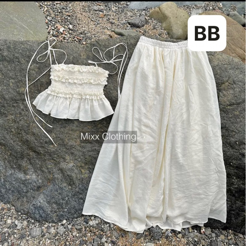 Set Áo Hai Dây Tay Bồng Rời Phối Vhaan Váy Xẻ