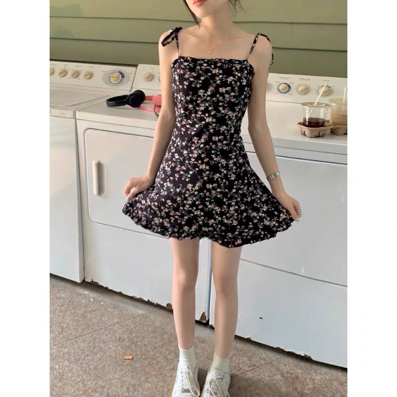 Đầm hai dây hoa nhí giống Karina aespa, Taeyeon SNSD, Miyeon GIDLE