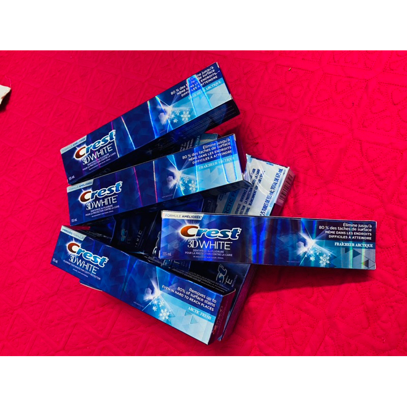 Kem đánh răng Crest 3D White Arctic Fresh 107g