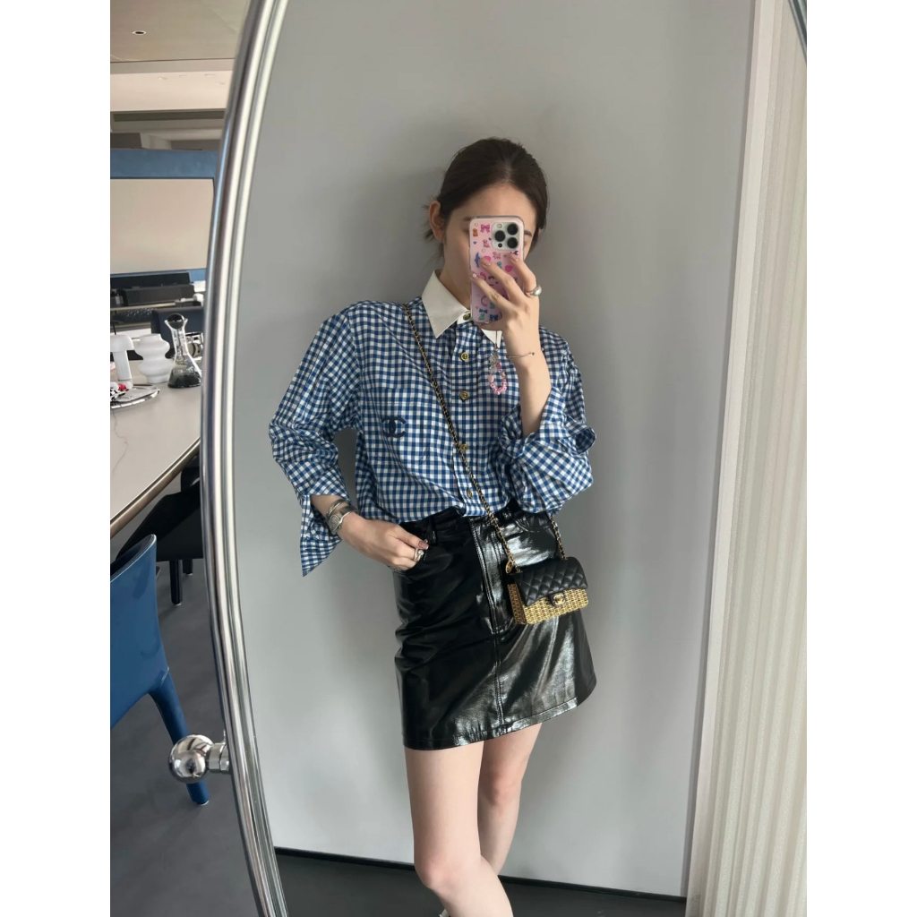 Áo sơ mi sọc caro dài tay nữ thêu logo thời trang cao cấp Channel CN thiết kế trẻ trung, thu hút