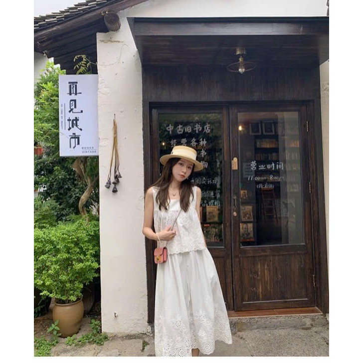 Set áo babydoll 2 dây hoa thêu mix chân váy dài