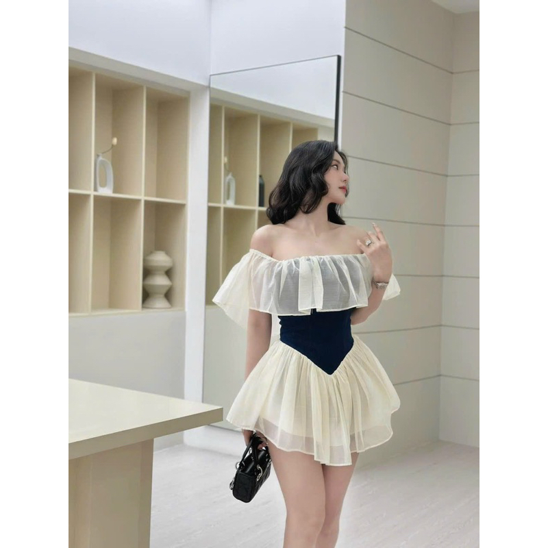 Jum Tơ Trễ Vai Tầng Phối Jeans Mềm Dáng Xoè Có Lót Quần