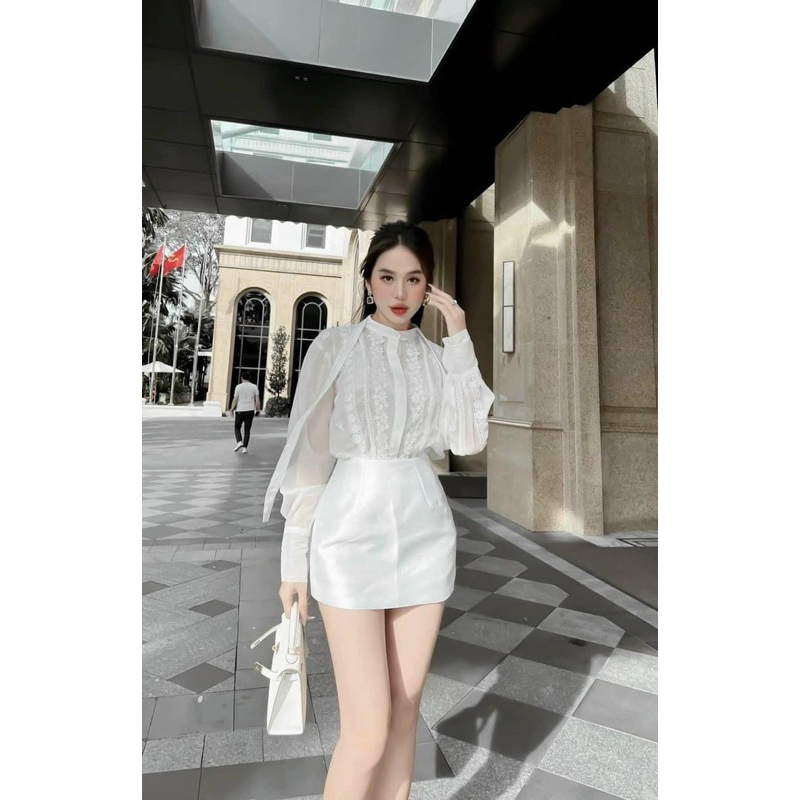 Set váy nữ tafta màu trắng cổ tàu tay dài phối ren kèm áo lót ashyley