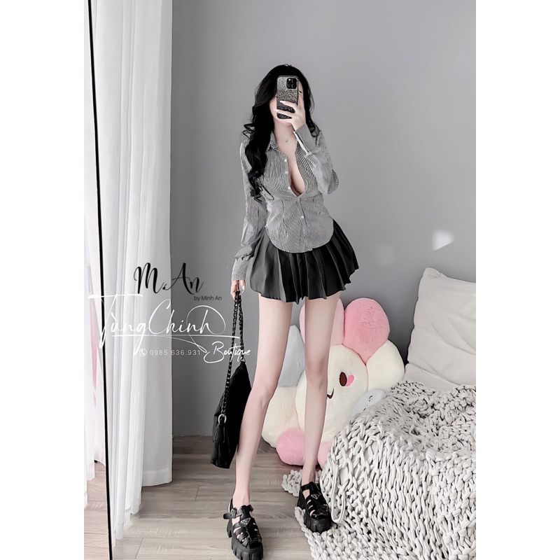 Set áo sơmi kẻ + chân váy xếp ly