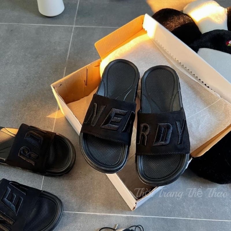 Dép Neerdyyy Đen