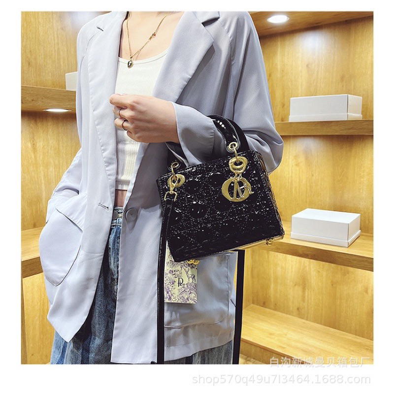 TÚI XÁCH XINH TÚI HỘP VUÔNG DA BÓNG XÁCH TAY, ĐEO CHÉO SANG CHẢNH