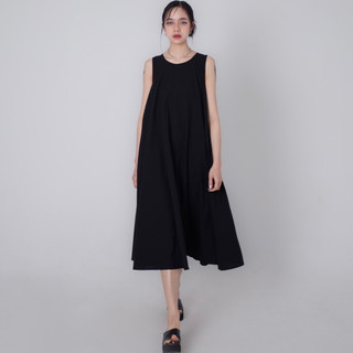 Váy suông dài đen cổ tròn sát nách Layover DRESS