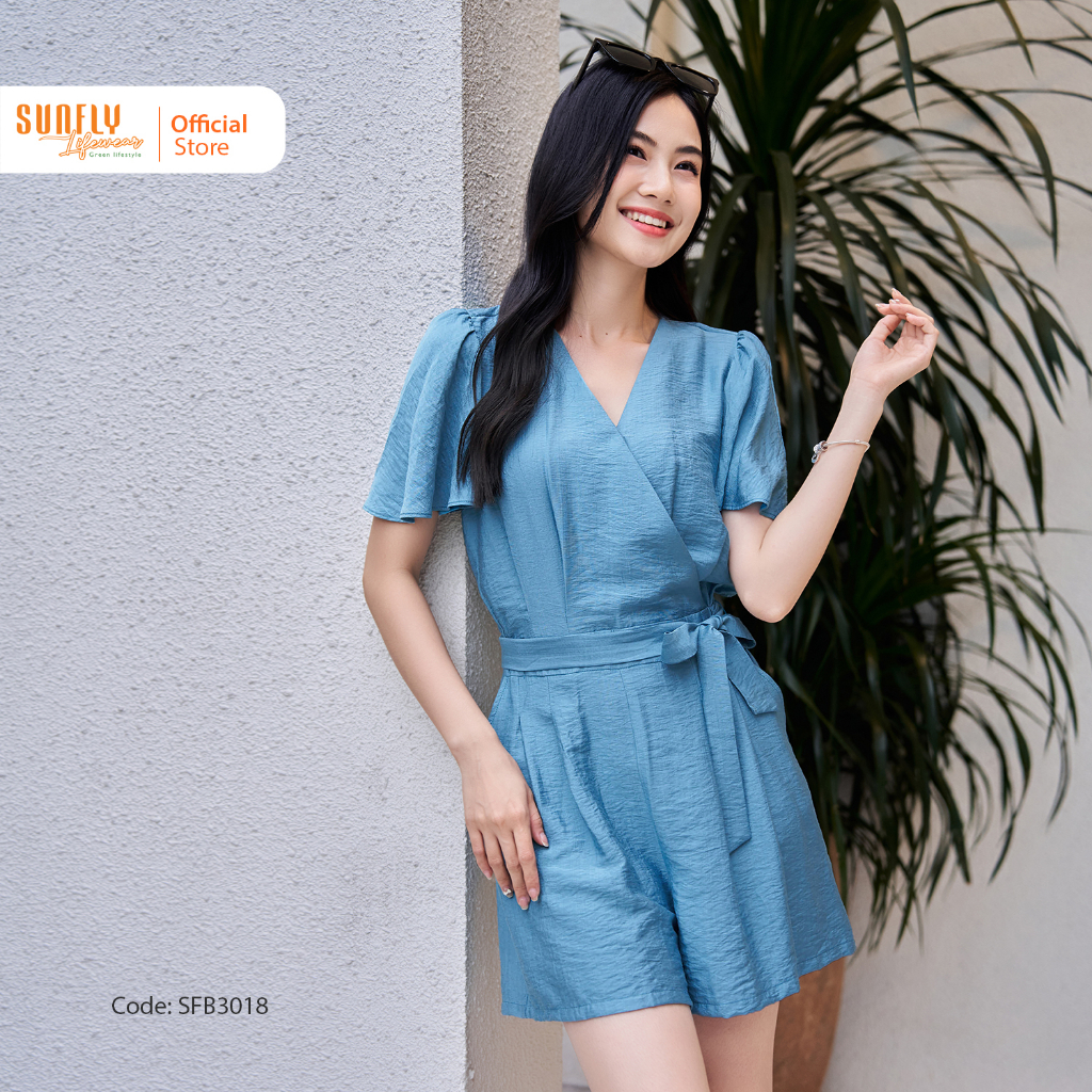 Bộ Đồ Nữ Jumpsuite Linen SUNFLY Áo Cộc Quần Sooc Trẻ Trung Quyến Rũ SFB3018