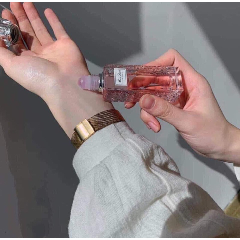 Miss Dior Blooming Bouquet 20ml lăn chính hãng