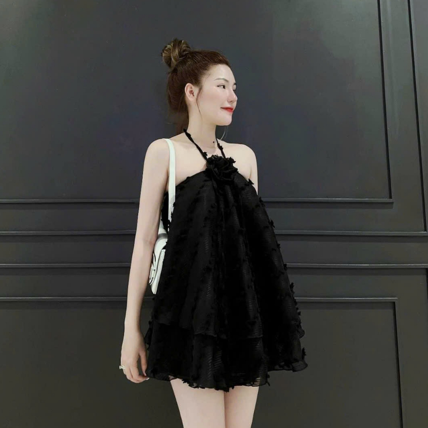 set bộ nữ áo xòe tầng cổ yếm đính hoa mix quần short thời trang nữ stclothing