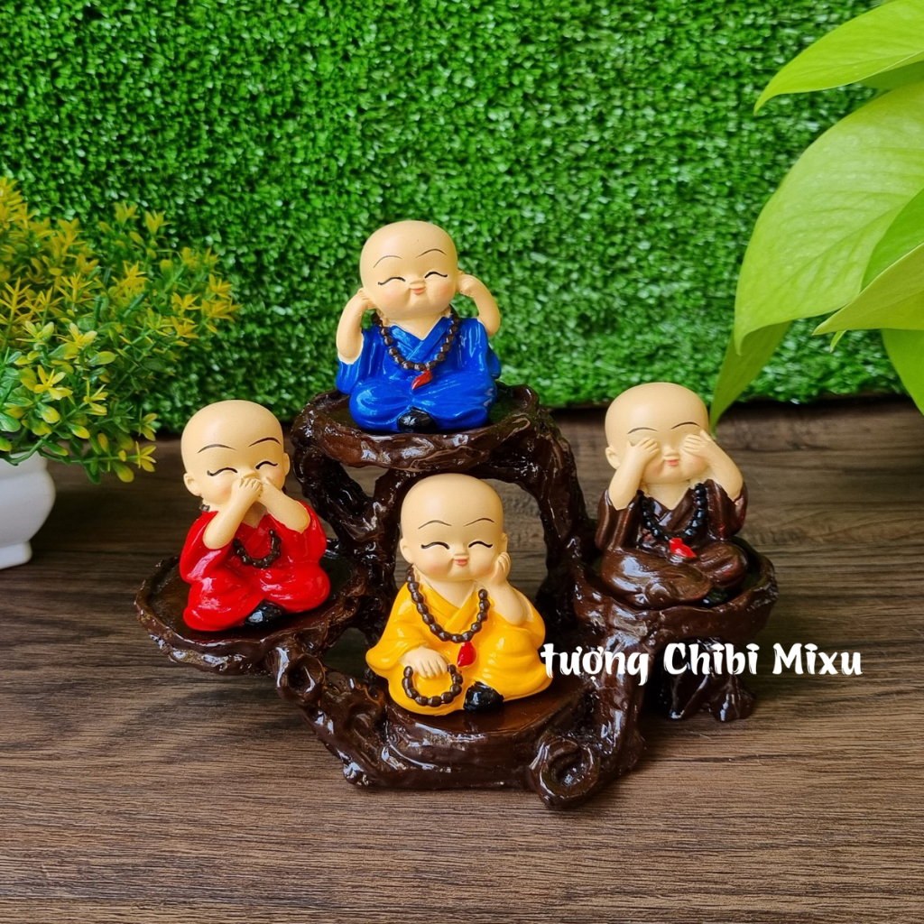 Bộ Tứ Không mẫu đeo chuỗi kèm chân đế 4 ô y hình