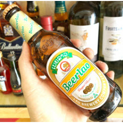 Bia Vàng Lào Premium Lager 5% chai 330ml