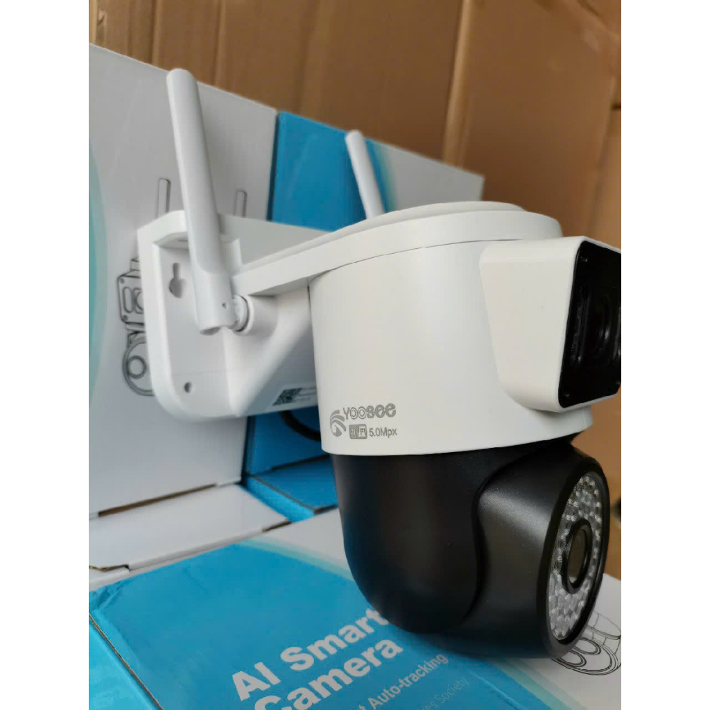 Camera IP Wifi Yoosee Thế Hệ Mới GW-999R/W 720p (1 Cam 2 màn Hình) ko kèm thẻ nhớ