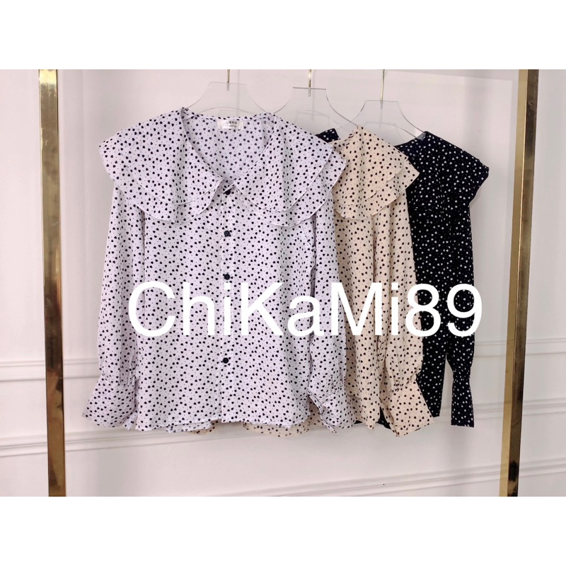Áo sơ mi cổ sen tầng cách điệu chấm bi