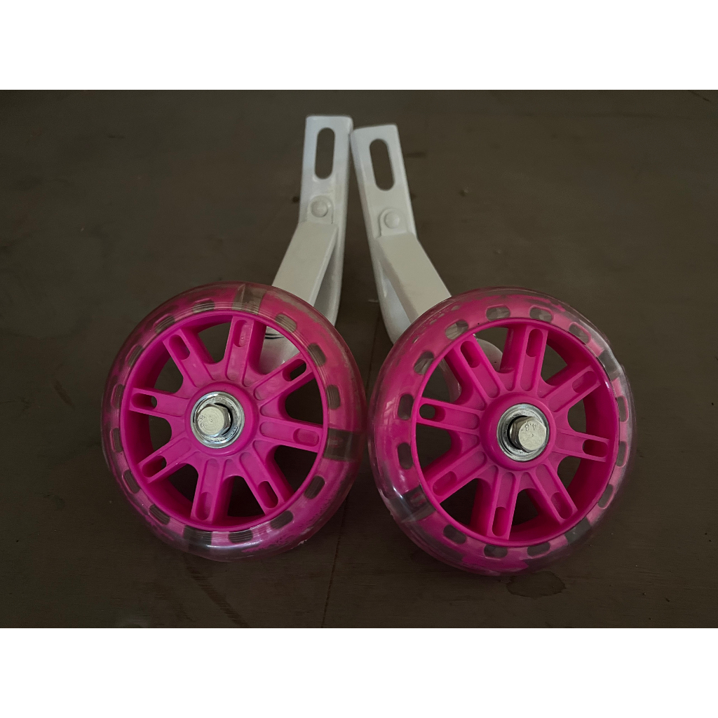 Bánh phụ cân bằng dành cho xe đạp 16inch