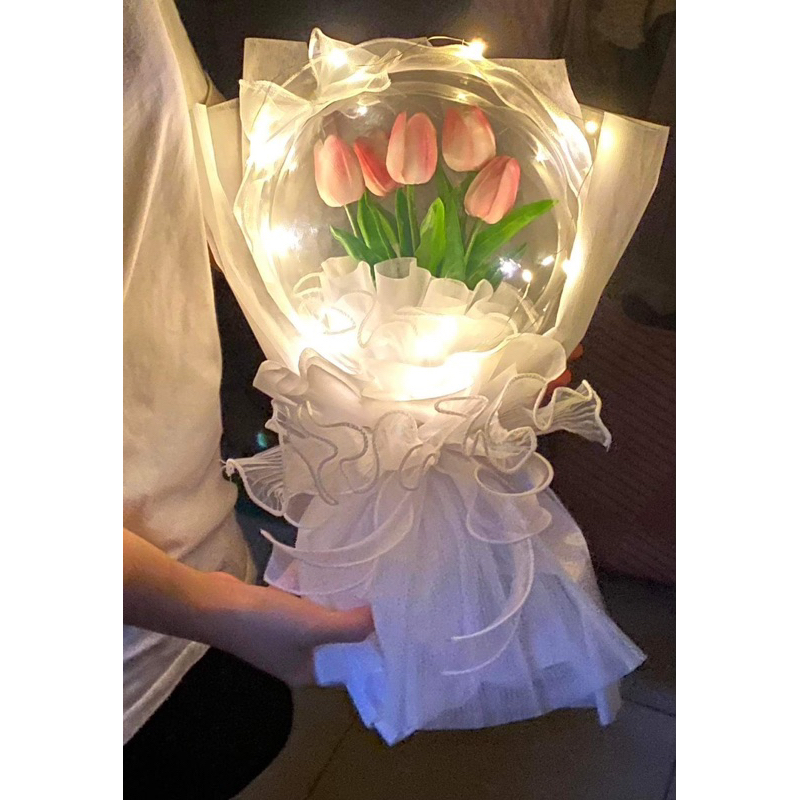 Quà tặng hoa bóng, hoa tuy lip, quà tặng 20/10,20/11,8/3,14/2..quà tốt nghiệp, khai trương...