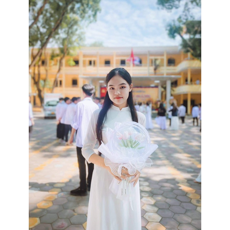 Quà tặng hoa bóng, hoa tuy lip, quà tặng 20/10,20/11,8/3,14/2..quà tốt nghiệp, khai trương...