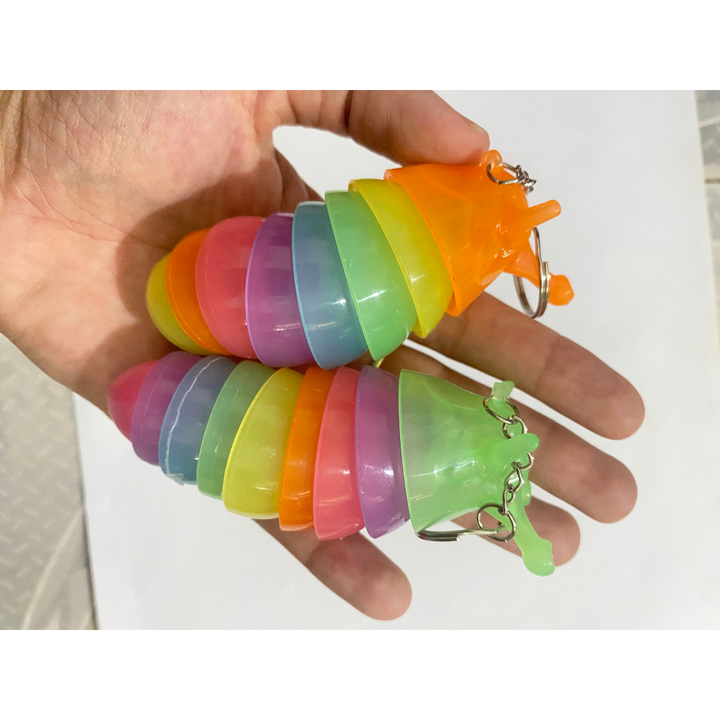 Móc chìa khoá hình con sâu mắt to loại đẹp có đèn phát sáng con ốc sên