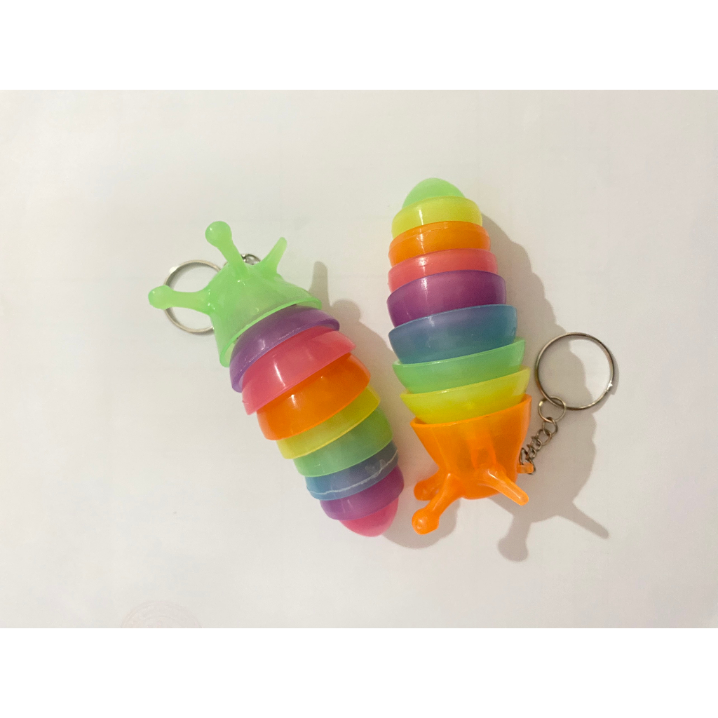 Móc chìa khoá hình con sâu mắt to loại đẹp có đèn phát sáng con ốc sên