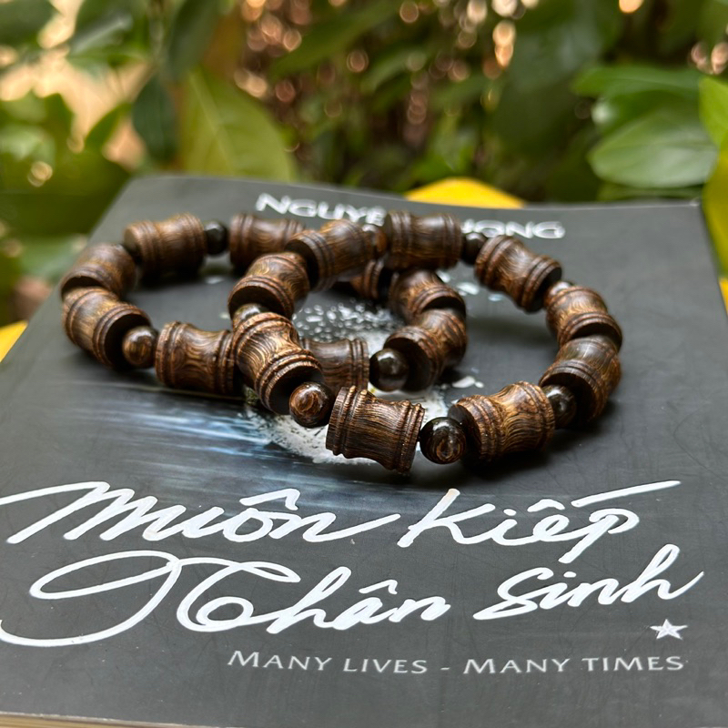 Chuyên sỉ trầm hương - Vòng đeo tay trầm hương sánh chìm dạng hạt trúc tre tay nam