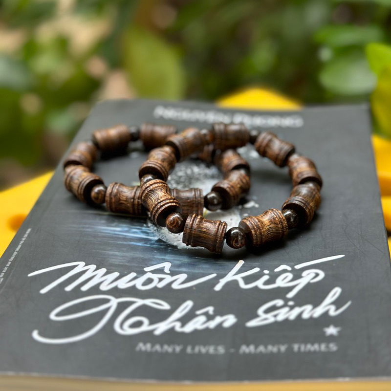 Chuyên sỉ trầm hương - Vòng đeo tay trầm hương sánh chìm dạng hạt trúc tre tay nam