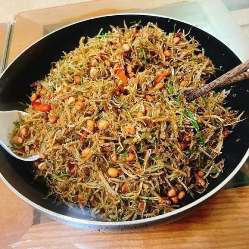 Cá mờn khô rim lạc cực đưa cơm