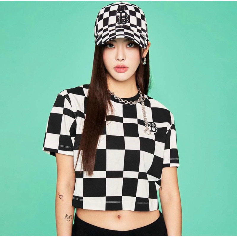 Áo thun nữ MLB croptop thêu logo xịn xò