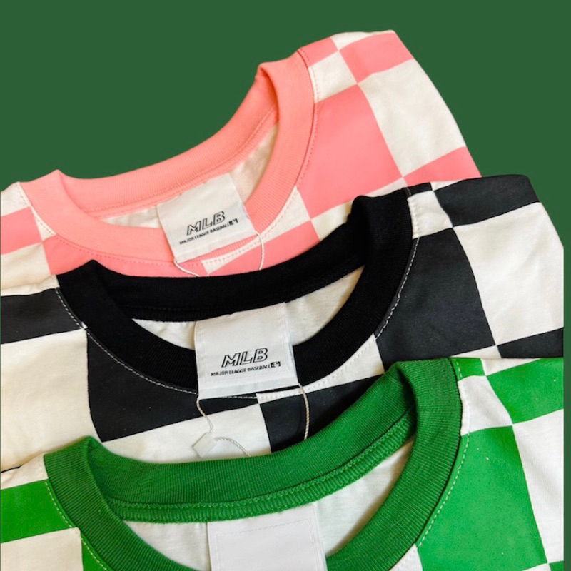 Áo thun nữ MLB croptop thêu logo xịn xò