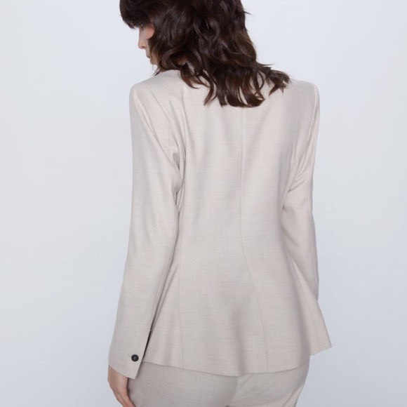 **  Áo khoác Blazer Zara authentic chiết eo cổ không ve - Đã Qua Sử Dụng