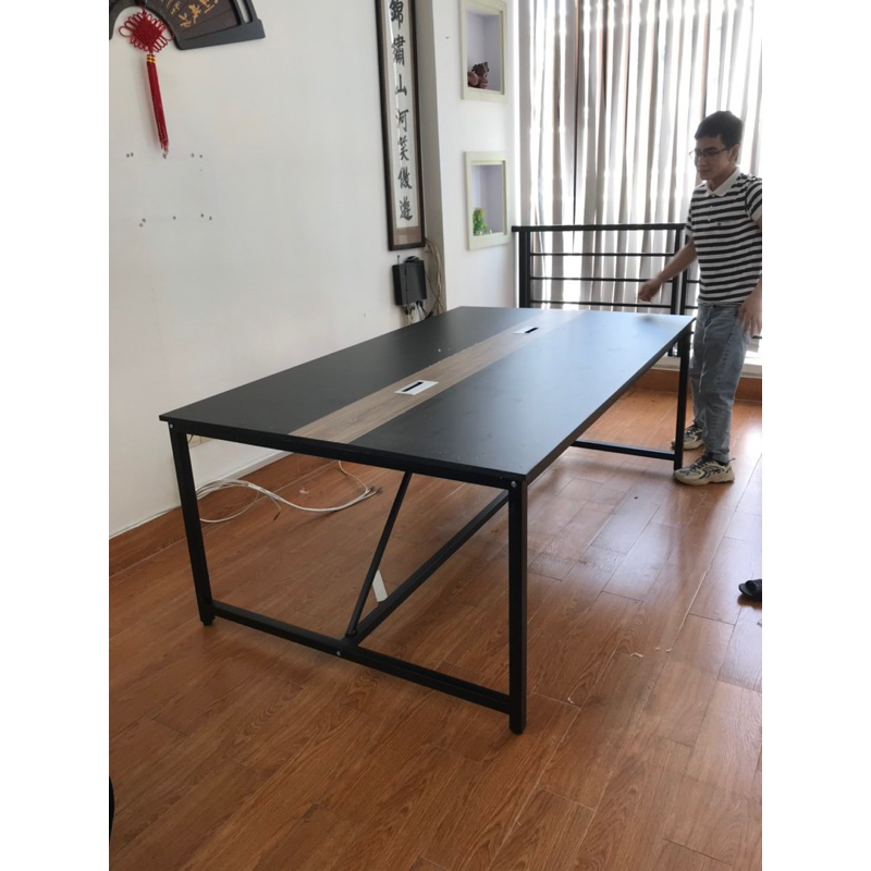 Bàn họp, bàn làm việc nhóm