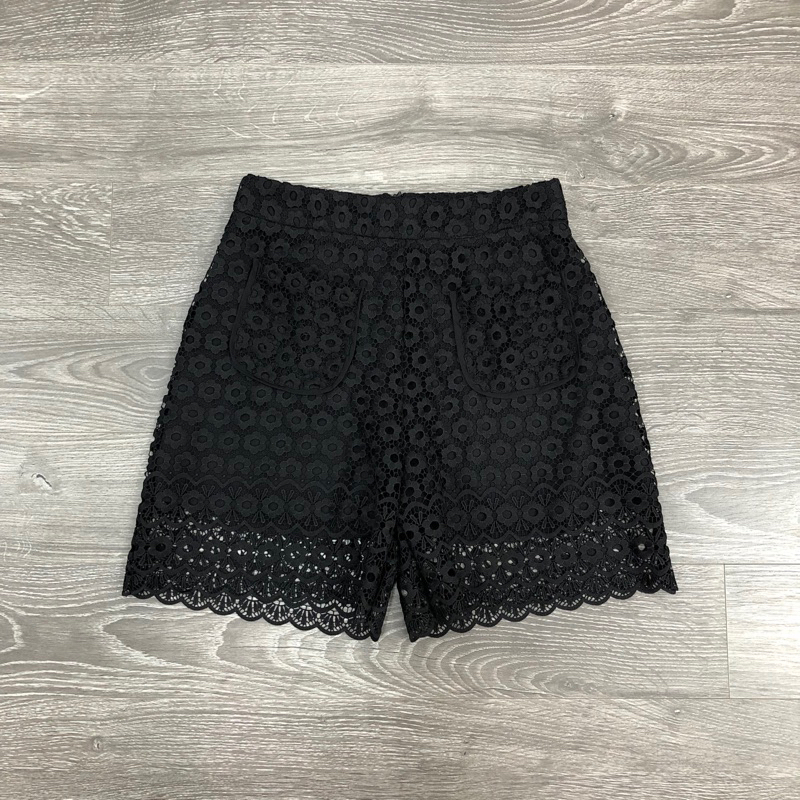 Quần short ren đen Zr xuất xịn